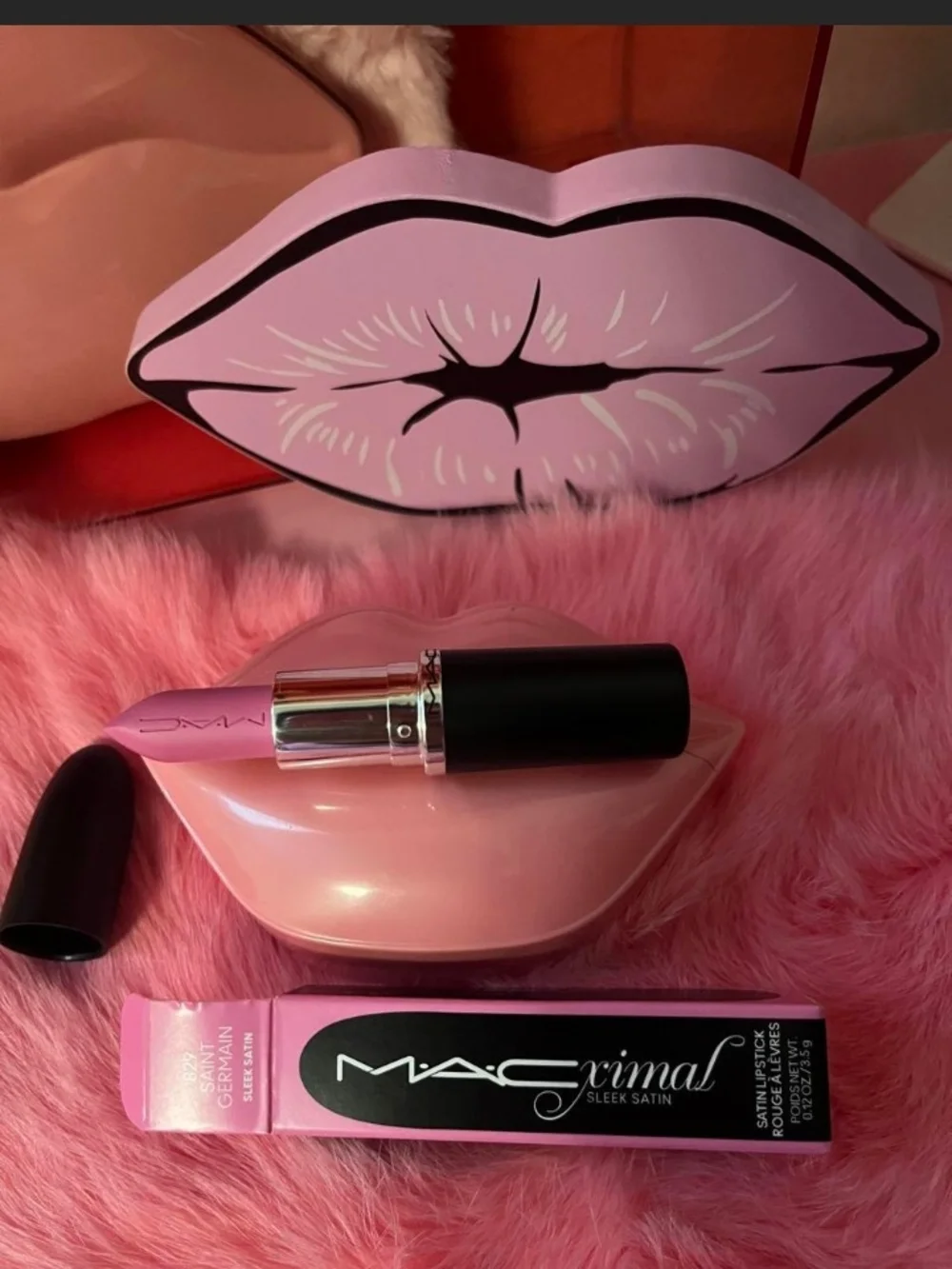 Pink Mac Lipstick Saint Germain